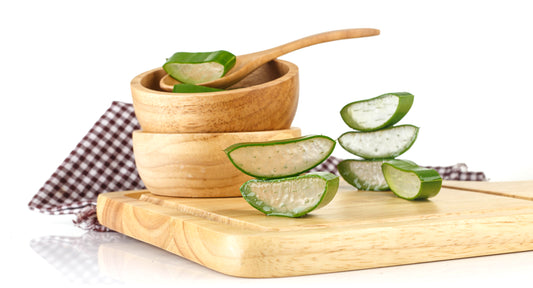 Top 10 Summer benefits of Aloe Vera Gel & Home Remedies